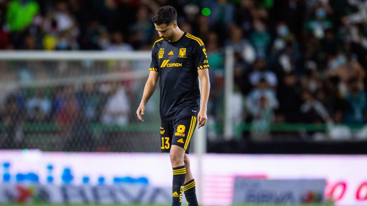 Diego Reyes da positivo a COVID-19 y no jugará con Tigres ante Mazatlán