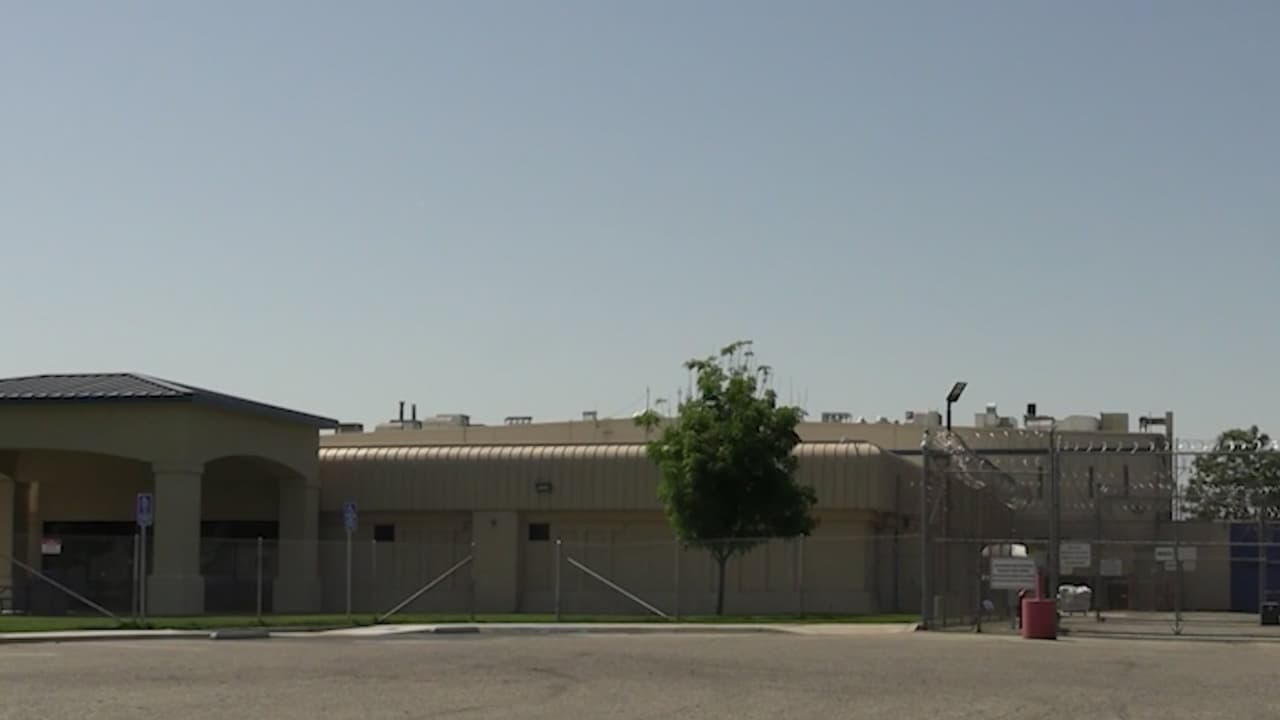 “Son deplorables”: Reporte revela peores condiciones en centros de detención de California