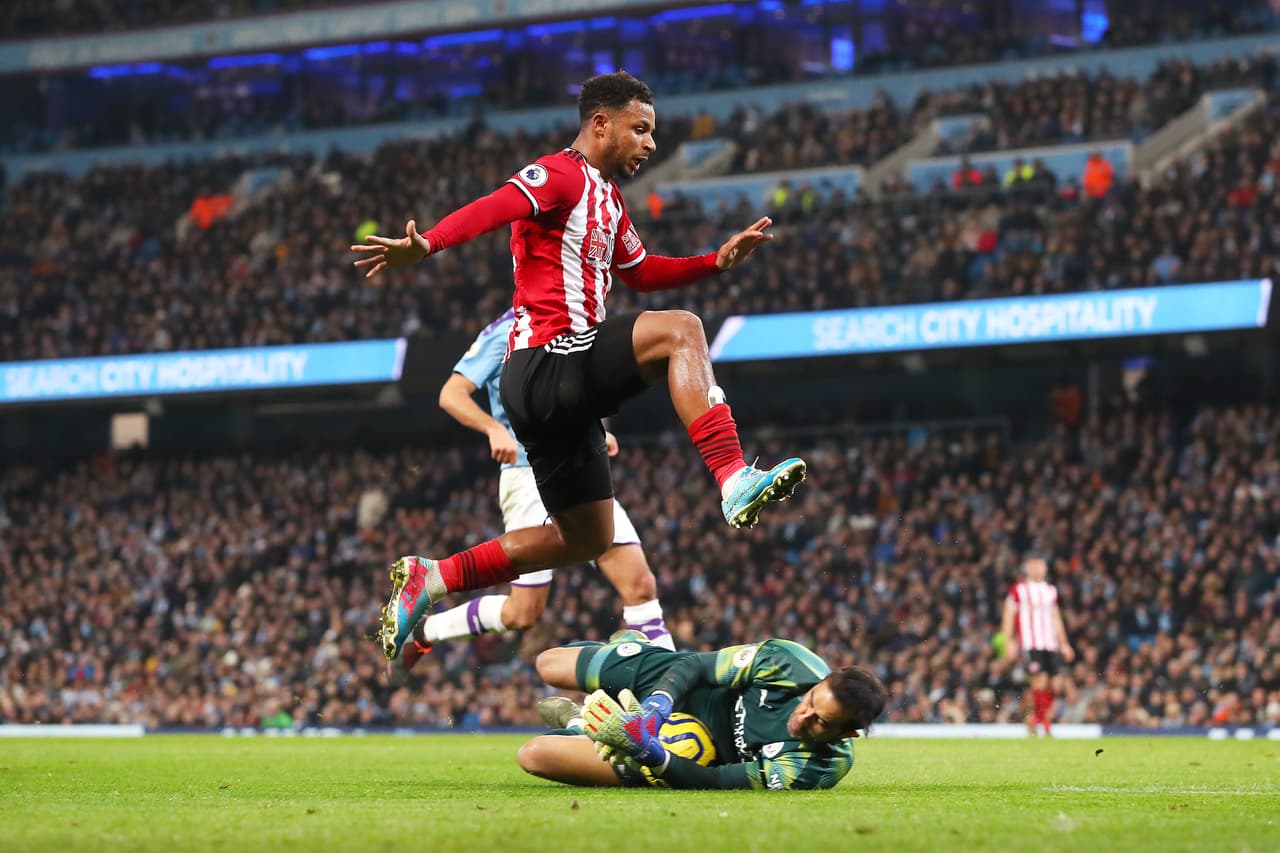 Sergio Agüero (52') y Kevin de Bruyne (82') marcaron para los Citizens en lo que representó su décimo tercer triunfo en la temporada 2019-2020 de la Premier League.