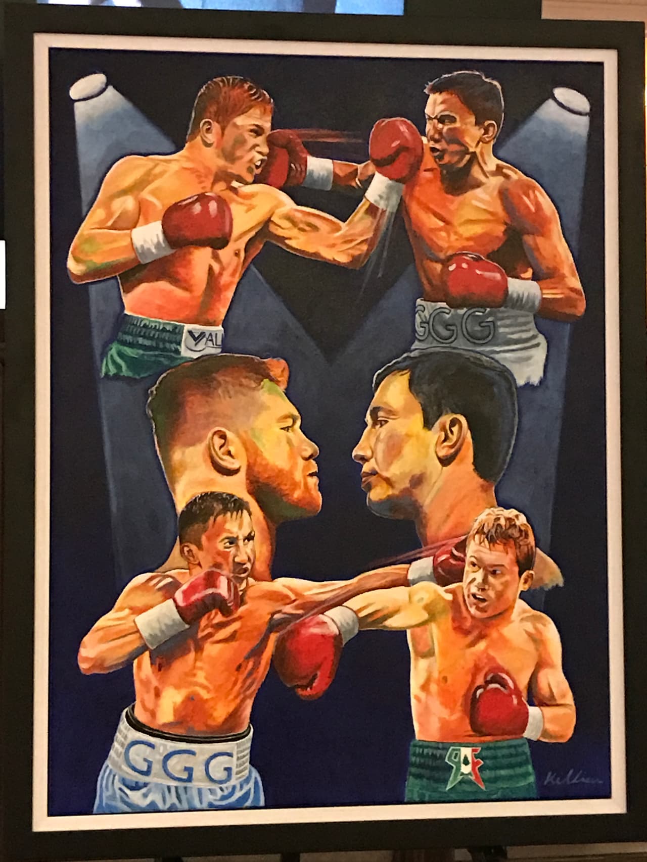 El arte no podía faltar. Un pintor estadounidense ilustró el hotel sede con una pintura que ya muestra algunos rasgos del combate que se vivirá el próximo sábado en la T-Mobile Arena.