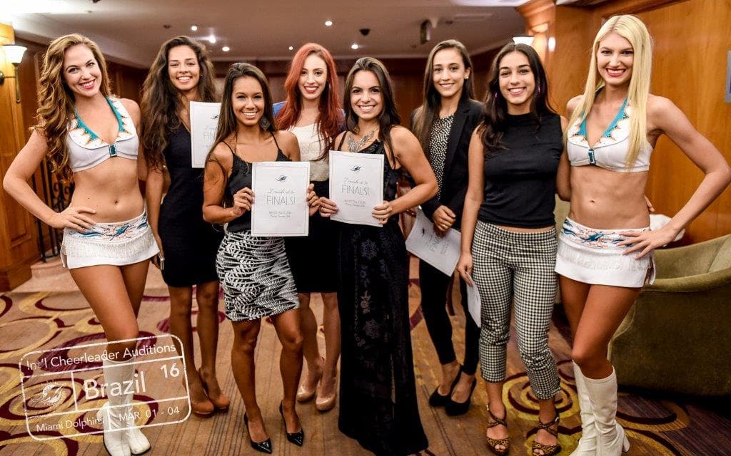 Seis bellezas brasileñas fueron elegidas para el casting final de las audiciones para las porristas de los Miami Dolphins. La escuadra busca chicas latinas y tendrá selecciones en Argentina, Colombia, México y Miami.