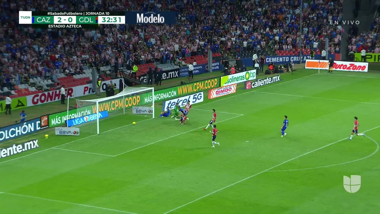 ¡GOOOL! Uriel Antuna anota para Cruz Azul.