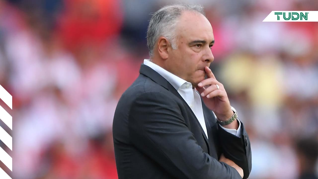 Guillermo Vázquez, descartado para dirigir a Chivas