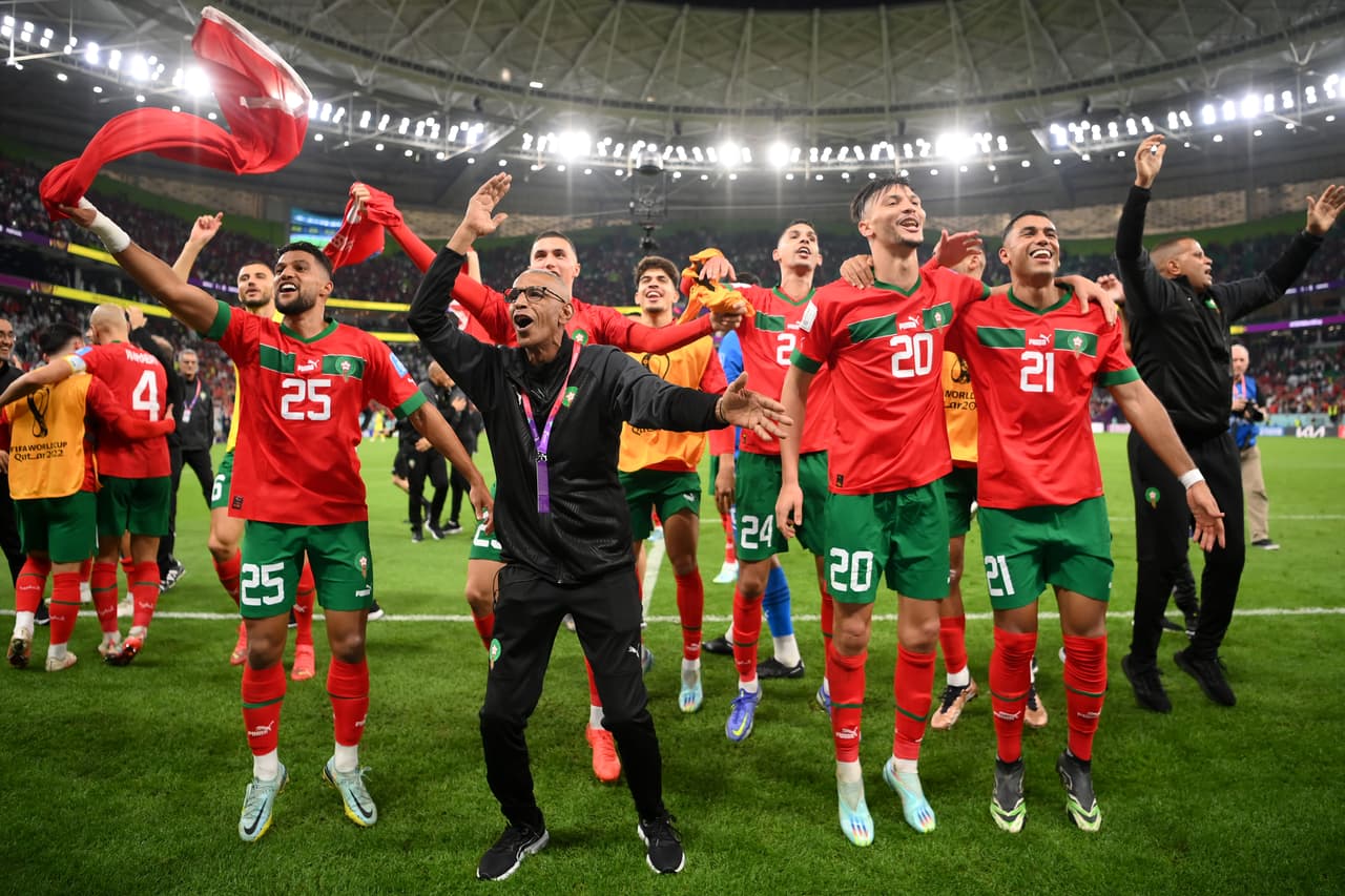 Marruecos derrotó 1-0 a Portugal con gol de Youssef En-Nesyri en el Estadio Al Thumama para convertirse en la primera selección africana en Semifinales en una Copa del Mundo.