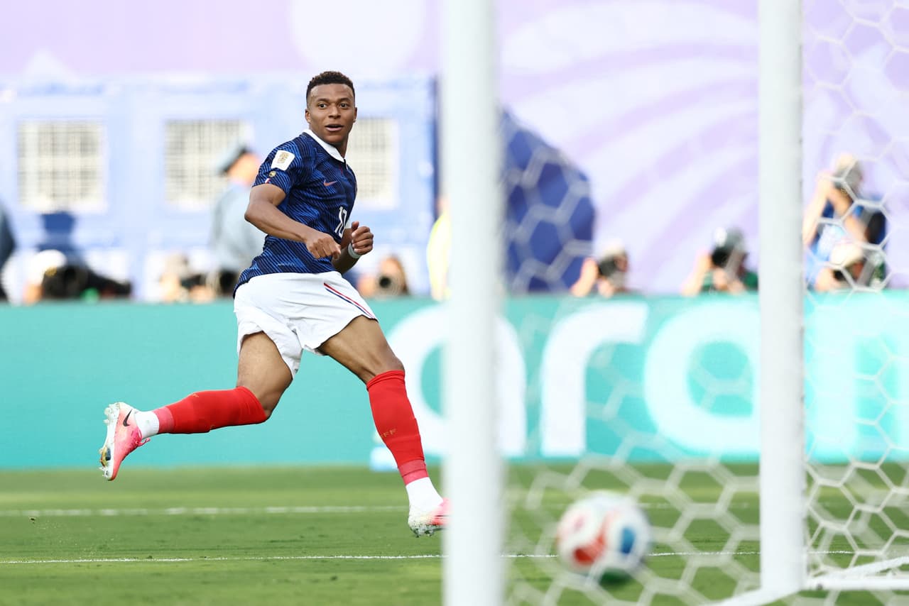 Cuándo juegan Kylian Mbappé y Francia los 8avos de Final