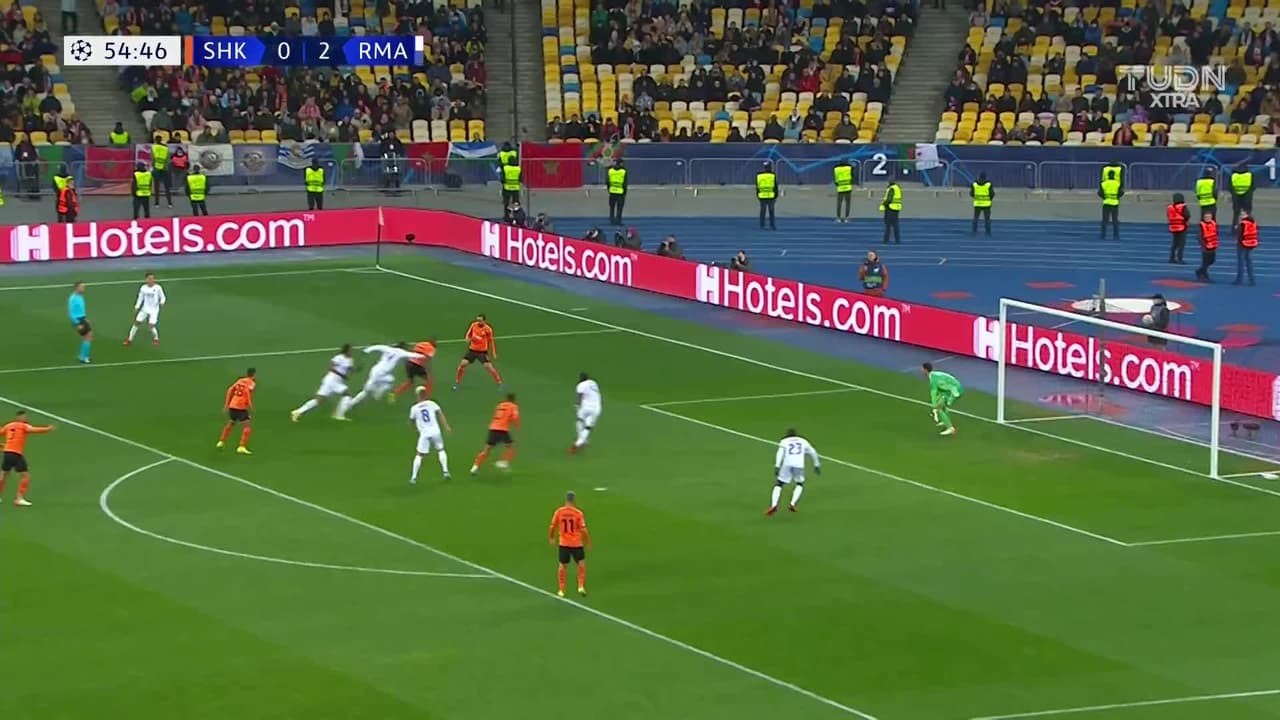 ¡TIRO ATAJADO! disparo por Fernando.