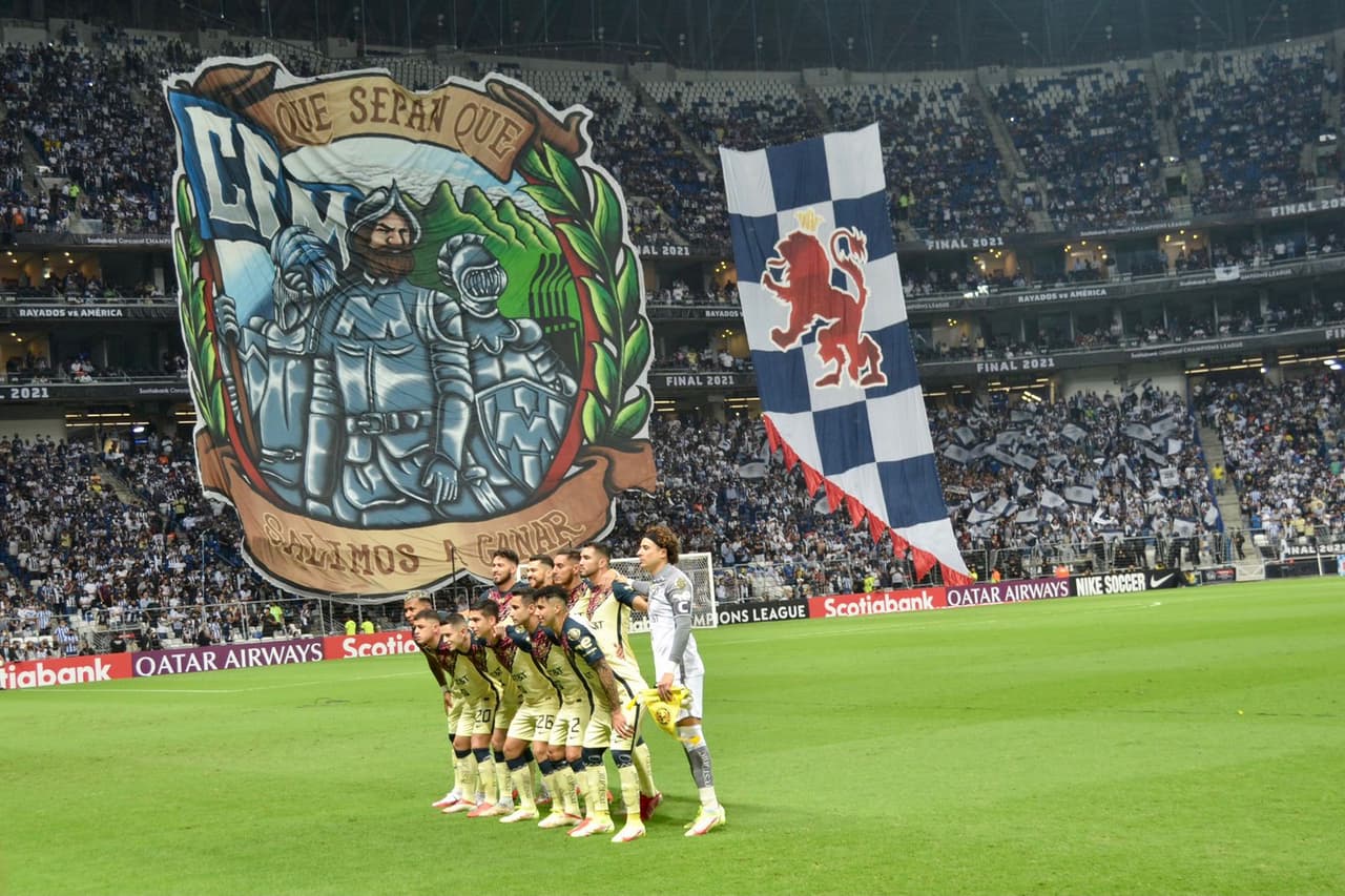 Sebastián Cáseres comete un grave error en el área y le regala el único gol del encuentro a Rogelio Funes Mori y levantan la Concacaf Liga de Campeones.