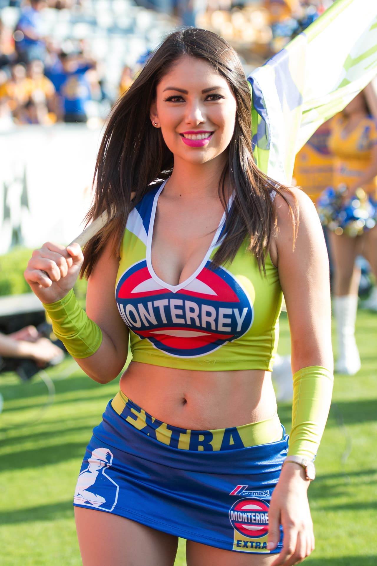 La belleza de las porristas en la fecha 14