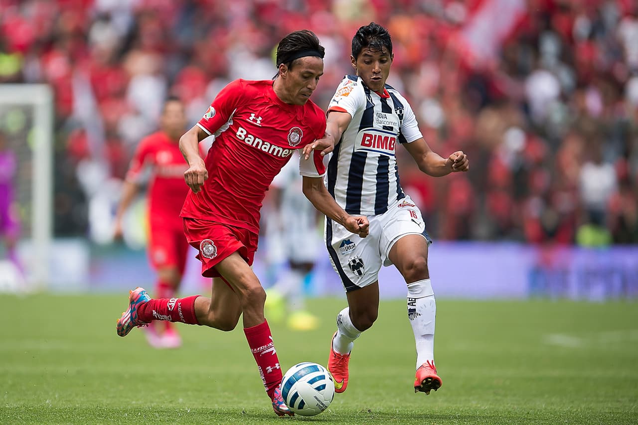 Con un bombazo de larga distancia, Lucas Lobos anotaba abajo del ángulo superior derecho en el único gol del encuentro de la Jornada 9 del Apertura 2014.