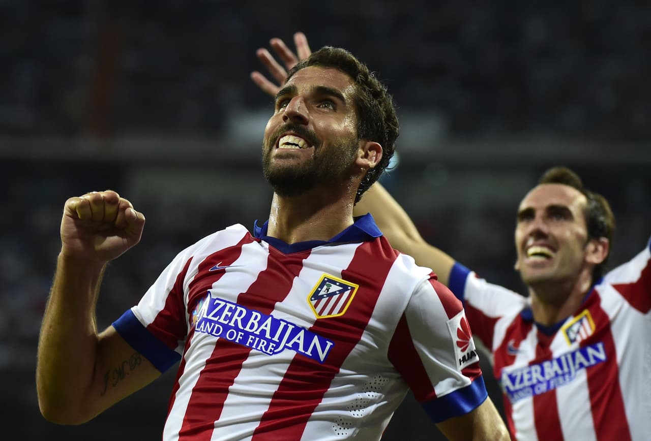 RM 1 - 1 ATM SuperCopa: El Atlético de Madrid levantó la copa en el mismísimo Santiago Bernabéu. Una pequeña venganza tras lo sufrido meses atrás.