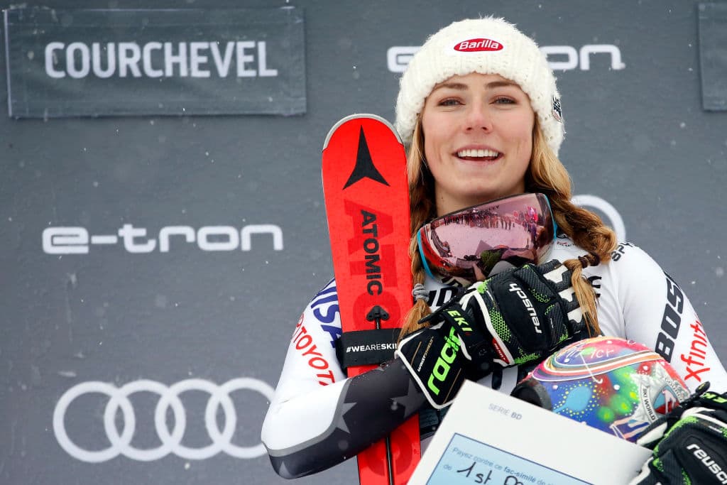 La ganadora del evento fue la estadounidense Mikaela Shiffrin, ya una experta en tomar las laderas y descender con gracia entre los puentes.