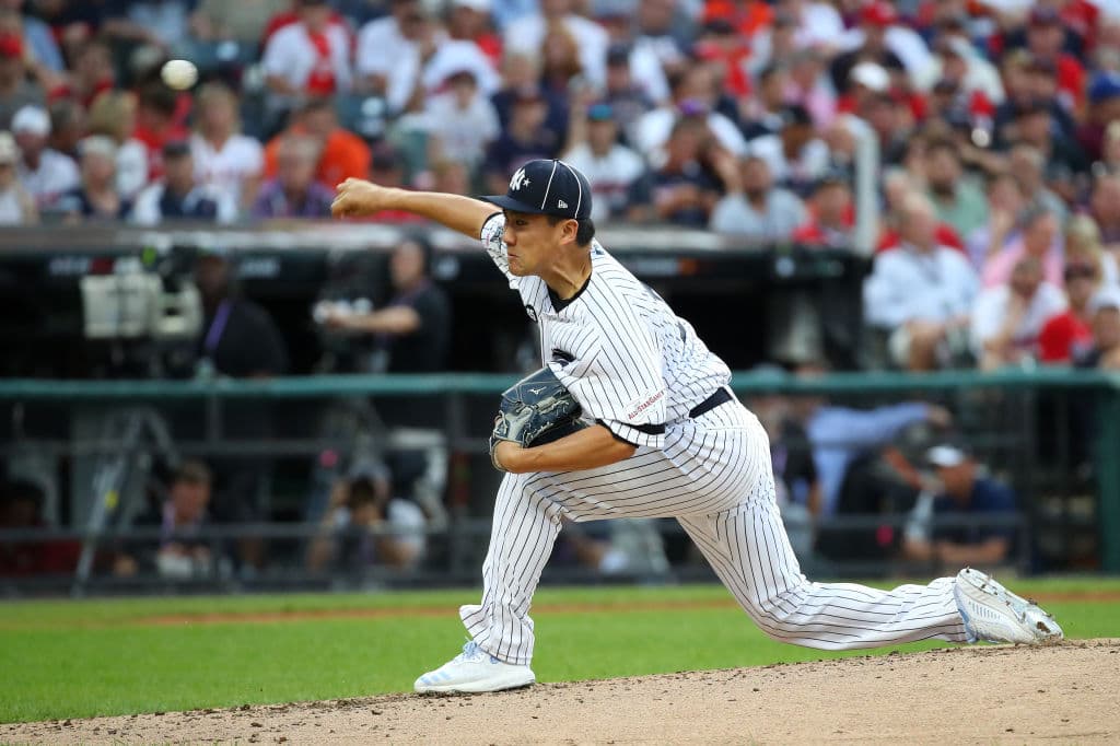 El lanzador japonés de los New York Yankees, Masahiro Tanaka, se encargó de despachar el segundo inning por la Liga Americana. El nativo de Japón permitió un indiscutible pero salió ileso.