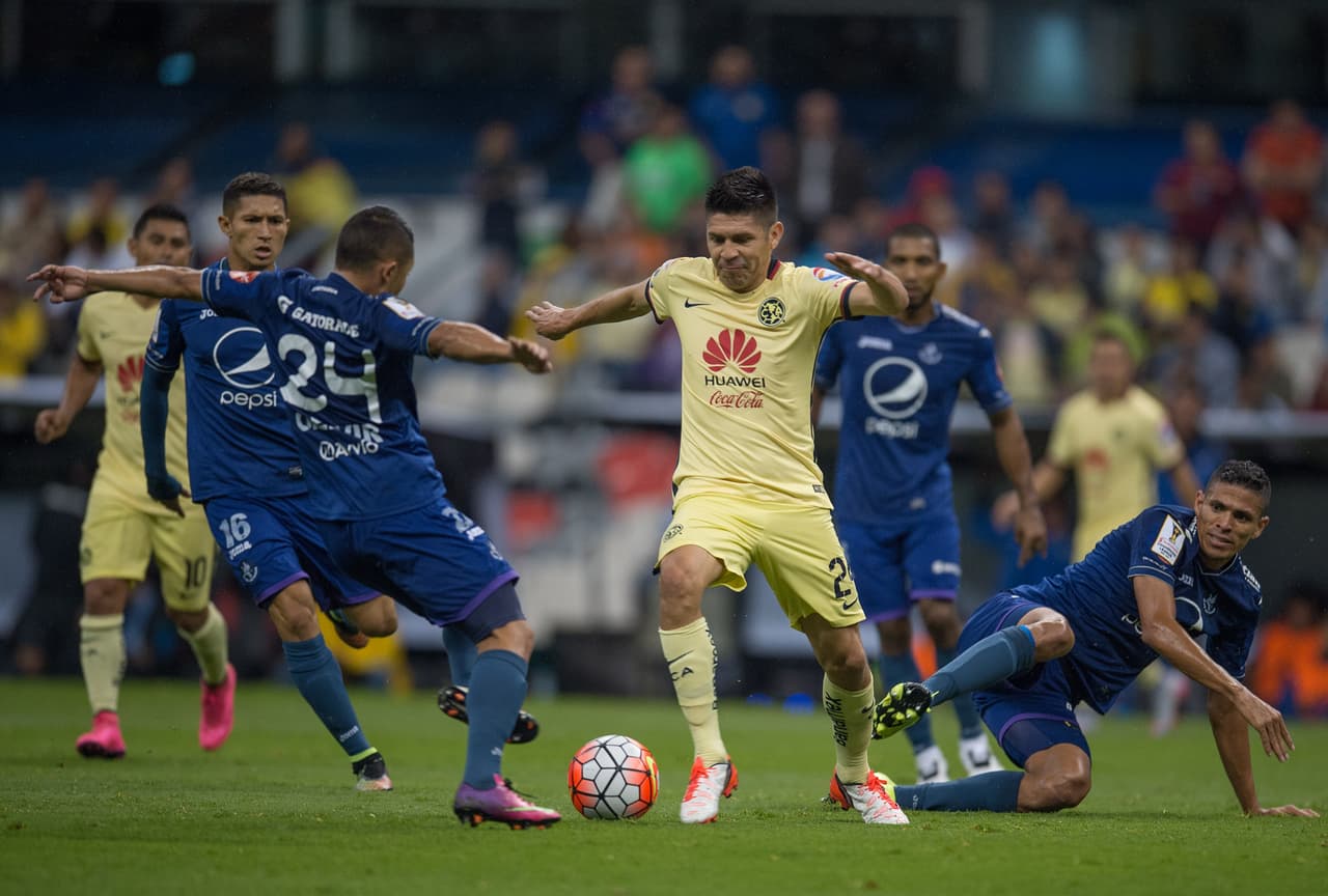 Motagua fue la primera víctima del América con un claro 4-0 en el Estadio Azteca, mientras que la vuelta en terreno catracho terminó con empate a uno ya cuando los amarillos tenían el boleto asegurado.