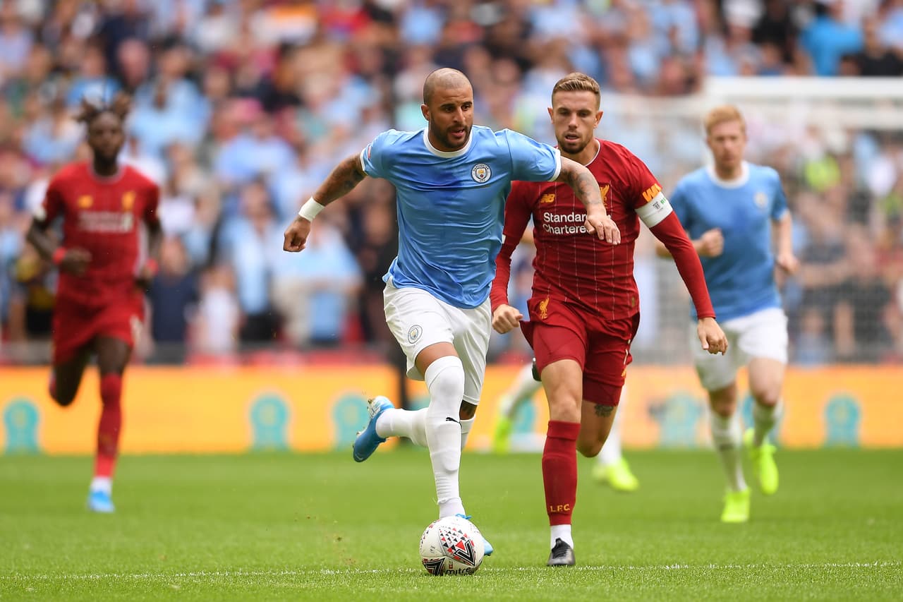 Kyle Walker completó 35 pases (89% de precisión) y ayudó a conectar con Bernardo Silva y Kevin de Bruyne en el sector derecho.