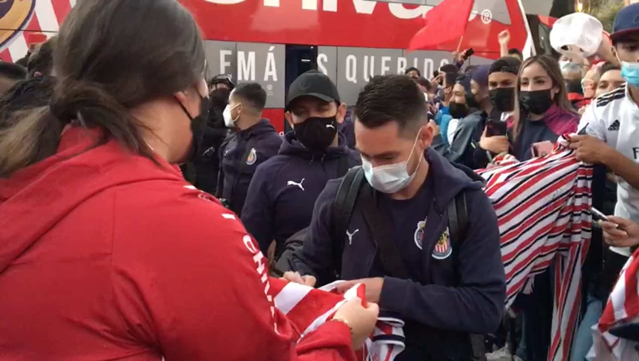 Chivas llega a Zacatecas y lo reciben de forma espectacular