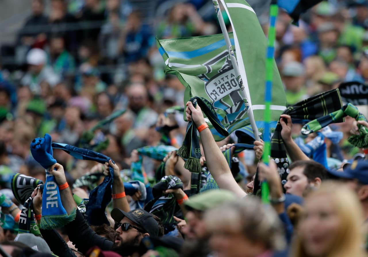 La hinchada de Seattle Sounders, rival de Chivas en Liga de Campeones de Concacaf, será un elemento a tener en cuenta por su numeroso acompañamiento, su intensidad, colorido y creatividad.