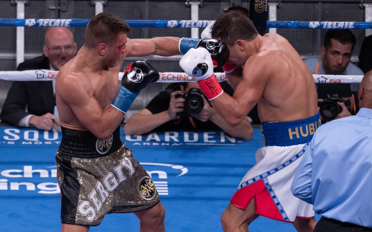 Gennady Golovkin se llevó la decisión unánime ante Sergiy Derevyanchenko para coronarse campeón mundial de la FIB en el Madison Square Garden.