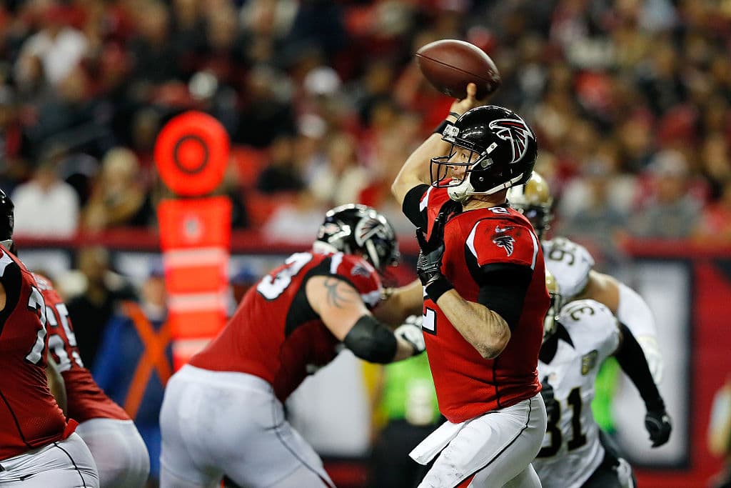 ¿Cómo la ofensiva y defensa de los Atlanta Falcons pueden ponerlos en el Super Bowl?