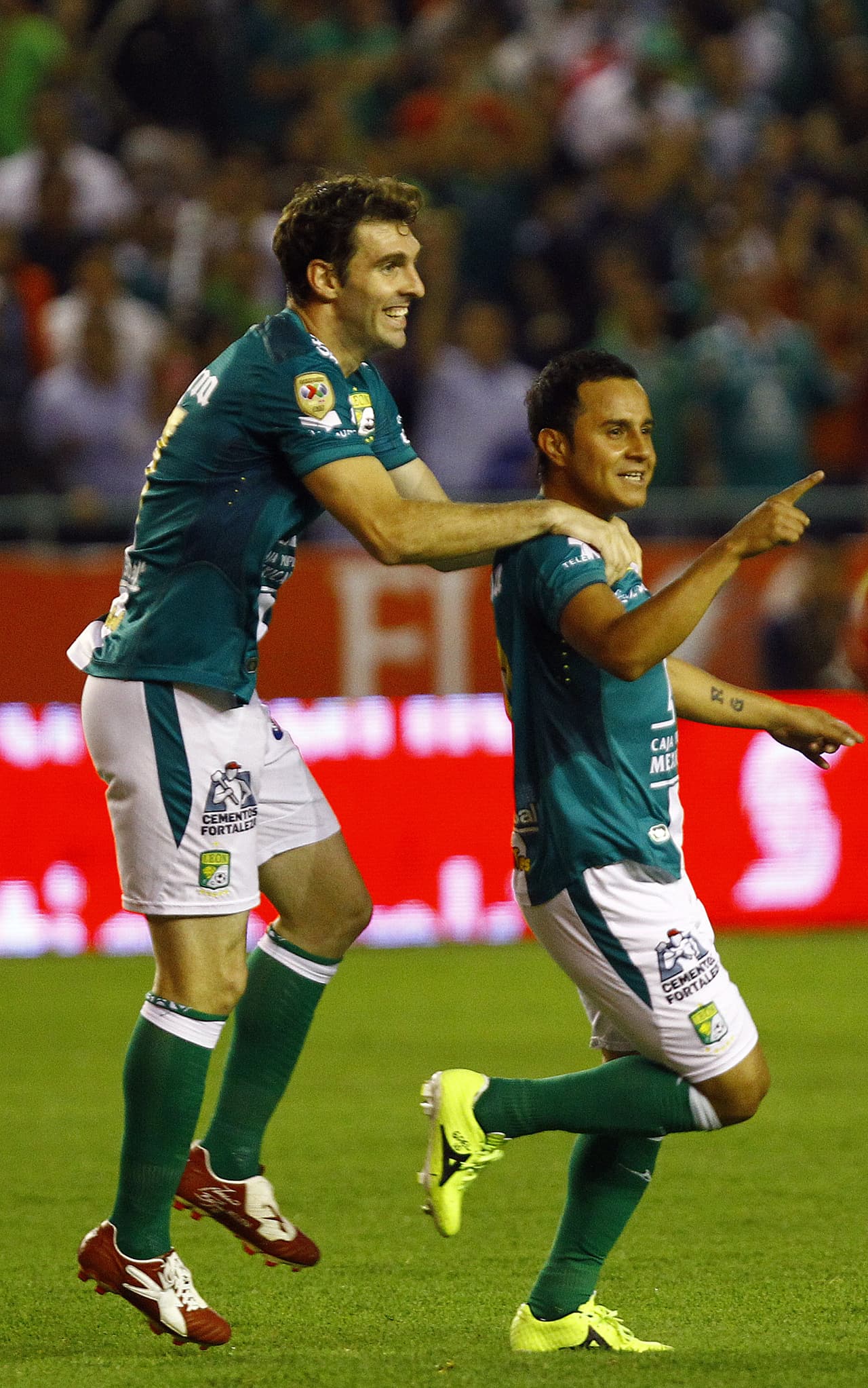 Mauro Boselli y Luis Montes, interesados en MLS según su compañero en León Miguel Ibarra