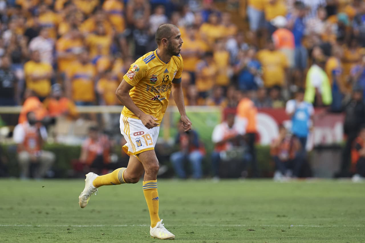 <b>7) Guido Pizarro</b>. El argentino, quien funge como recuperador con salida para los Tigres, fue pieza clave en las Semifinales al anotar el gol que desequilibró la balanza en favor de los felinos. Un líder dentro y fuera del campo para los regios.