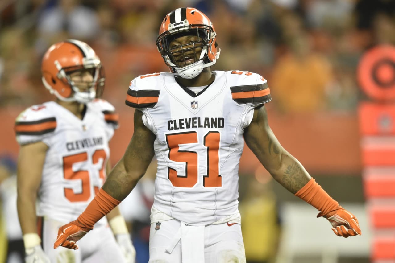 9. Jamie Collins | Cleveland BrownsSu traspaso de New England a Cleveland la temporada pasada le dio más trabajo y, por tanto, más puntos para el Fantasy. Para haber jugado sólo ocho partidos en 2016, 69 tacleadas combinadas es una cifra de bastante respeto.