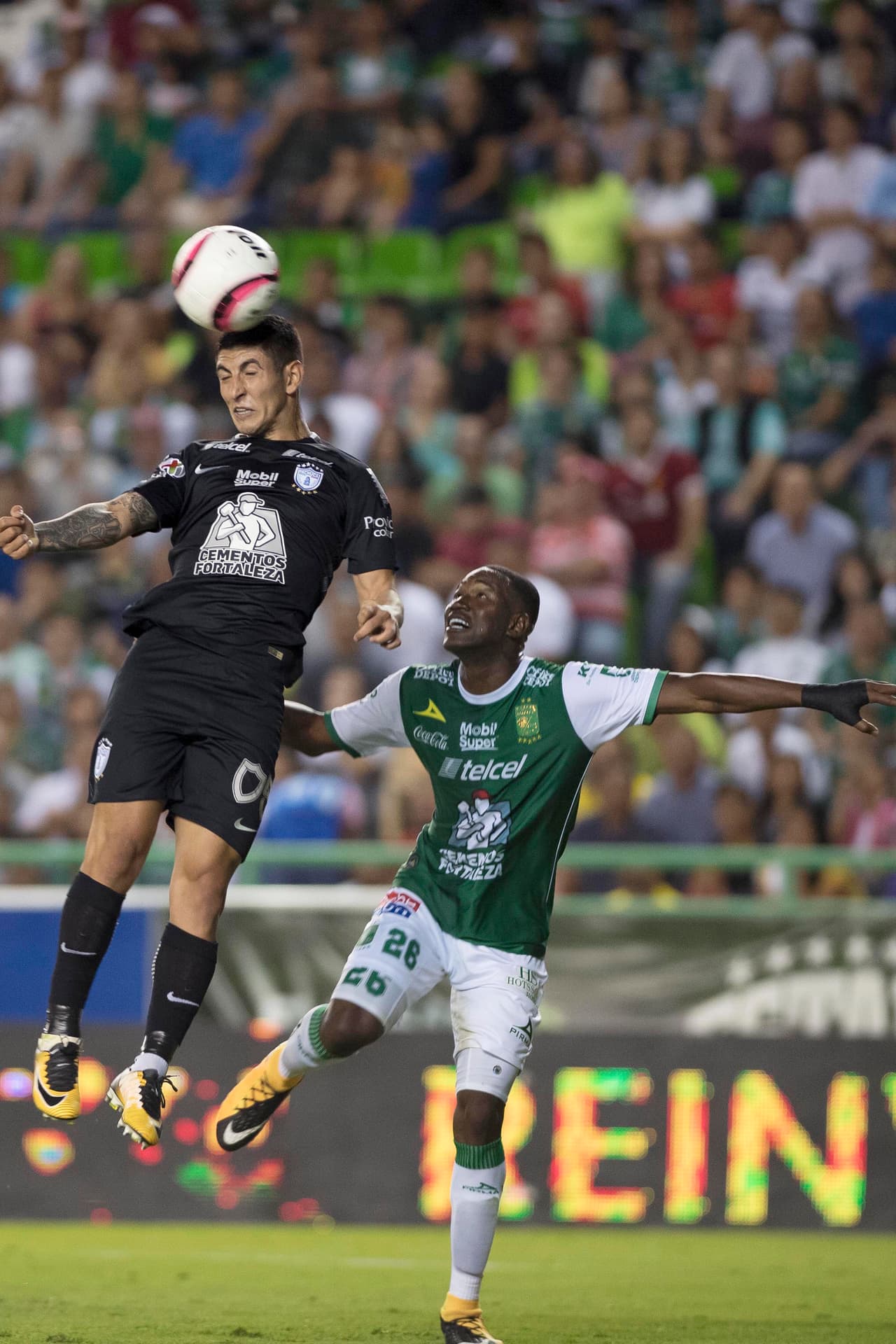 Pachuca intentó reaccionar pero fueron superados con gran claridad en los primeros 45 minutos.