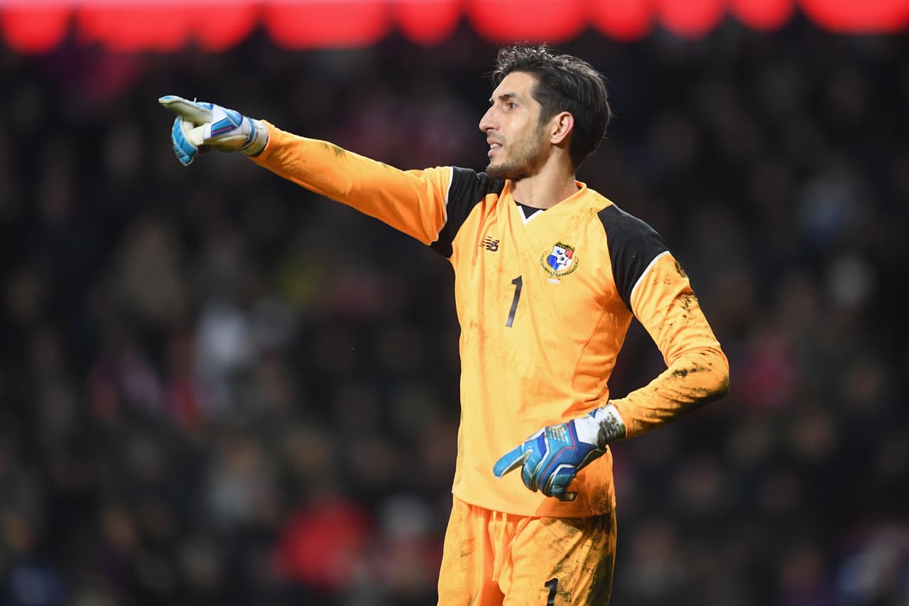 <b>Jaime Penedo </b>(Portero / Dinamo Bucarest).