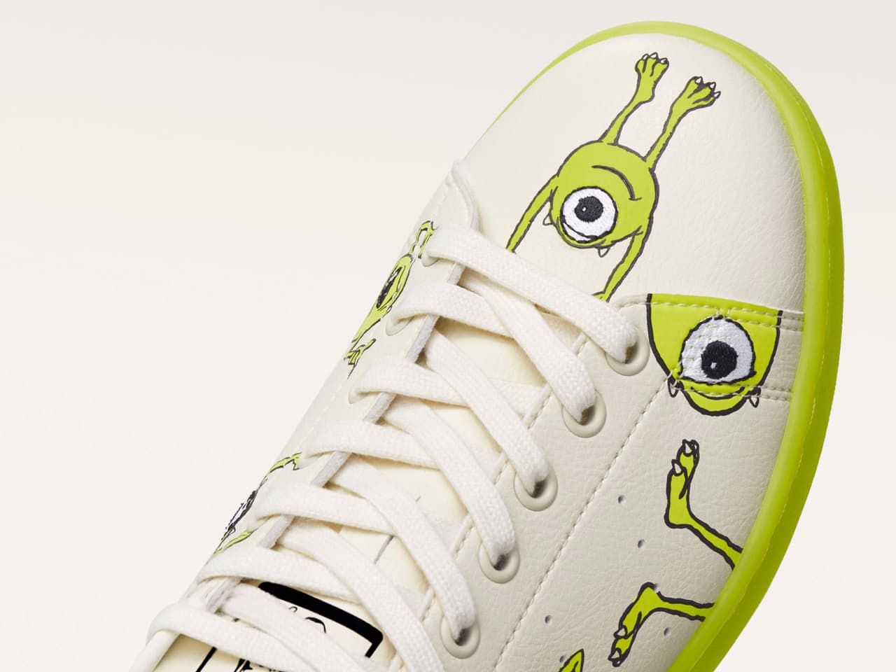 Todos los modelos están compuestos casi en su totalidad por PRIMEGREEN y llevarán suelas de goma reciclada.
<br>