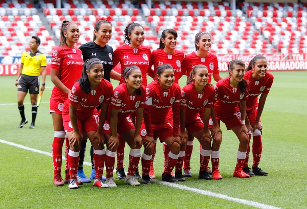 Las escarlatas veían de sufrir una dura derrota de 4-0 ante Rayadas.