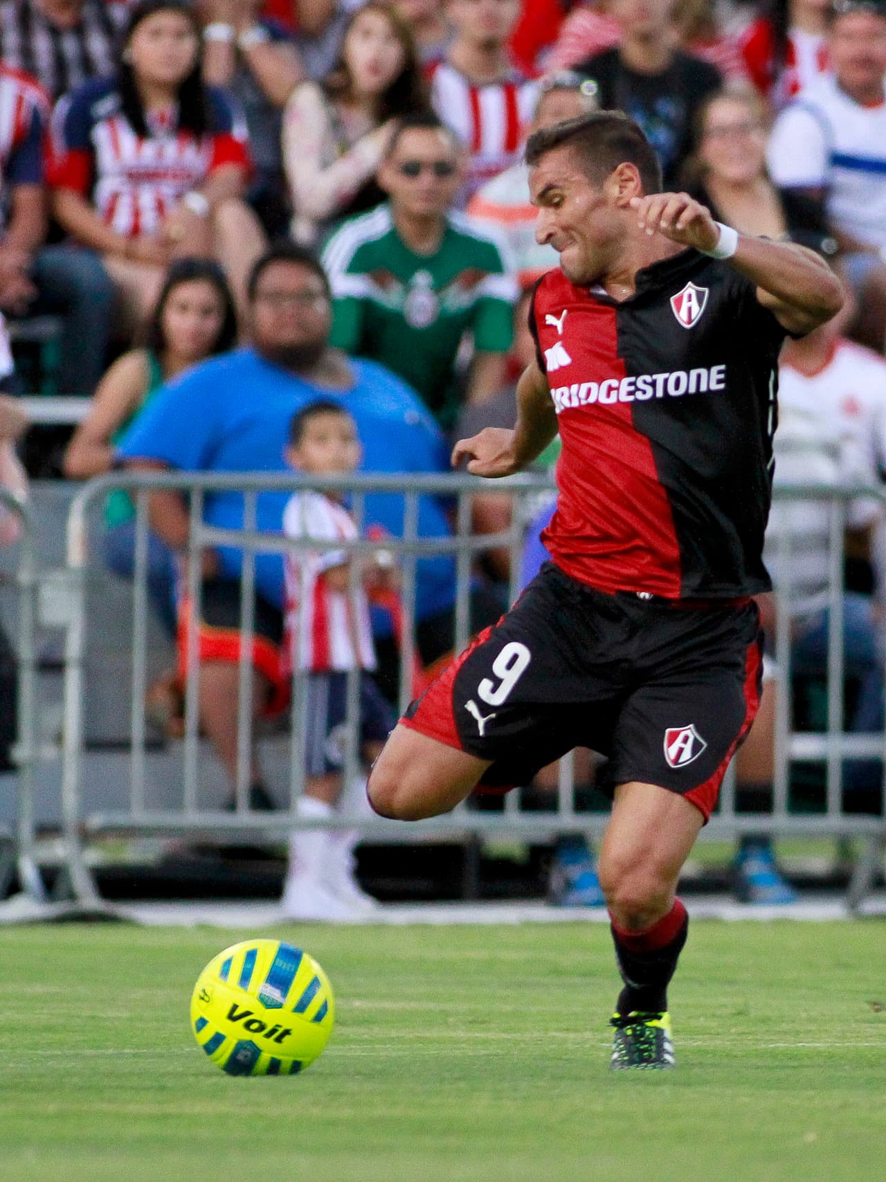 Con al menos 15 incorporaciones nuevas al equipo, Atlas buscará que sus figuras sean gente como Gonzalo Bergessio con experiencia en el fútbol europeo en ligas como la italiana o la francesa.