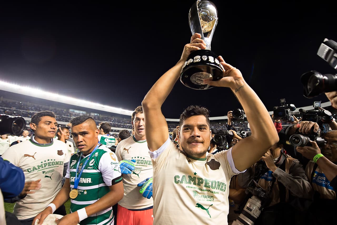 El campeón del Apertura 2015 querrá refrendar lo hecho y para ello Javier “Chuletita” Orozco deberá mantener el nivel mostrado al final del torneo anterior y de una vez por todas convertirse en figura de la Liga MX.