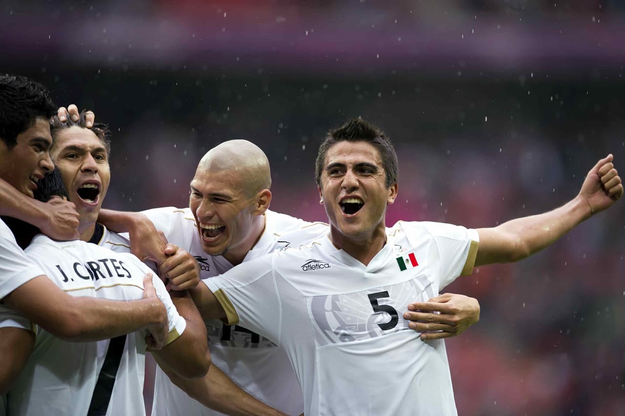 Su paso por Monterrey le permitió mantener regularidad para integrar el equipo que representó con éxito a México en Londres 2012.