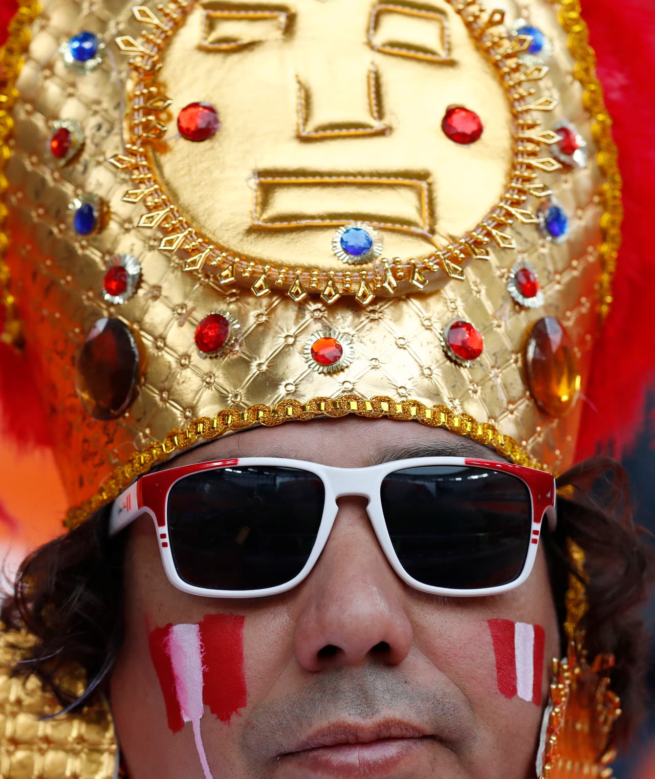 El colorido y fiesta de los fanáticos, en su mayoría de los incas, se apoderó de Ekaterinburgo en medio del partido entre Francia y Perú, en la segunda jornada del grupo C del Mundial de Rusia 2018.