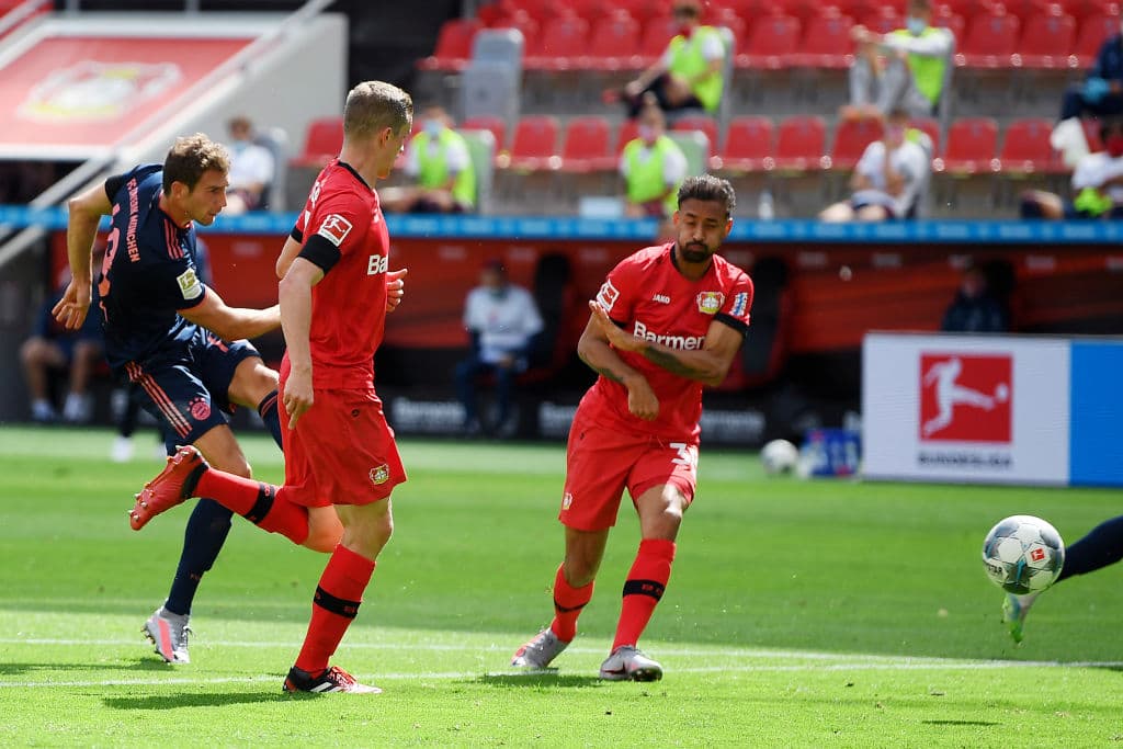 Poco antes de concluir la primera mitad, cayó el gol de Bayern Munich que le daba la vuelta al marcador. Goretzka (42’) aprovechó un contragolpe y parecía que el primer tiempo terminaba 1-2.