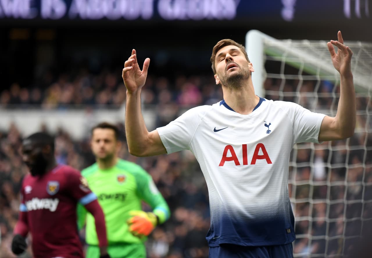 Con Fernando Llorente en cancha, así como Vincent Janssen, los Spurs apretaron el acelerador en busca del empate pero se toparon con una gran barrera.