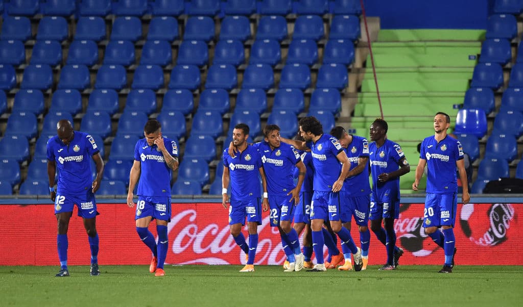 Getafe despachó al Betis en la J4 de La Liga | Los de Pellegrini ‘bailaron’ al ritmo que marcaron los locales y cayeron 3-0; Guardado y Lainez no tuvieron actividad.
