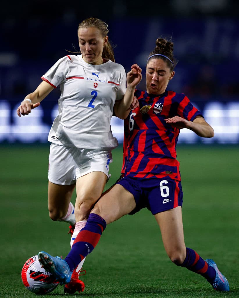 EStados Unidos y República Checa dejan las artillerías en el vestidos y se conforman con el empate 0-0 en su debut de la She Believes Cup.