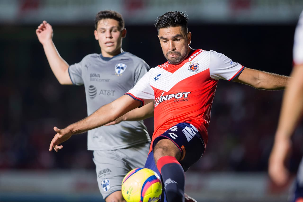 <b>12. José Arturo Rivas (Veracruz) -</b> 547,800 dólares (-50%).