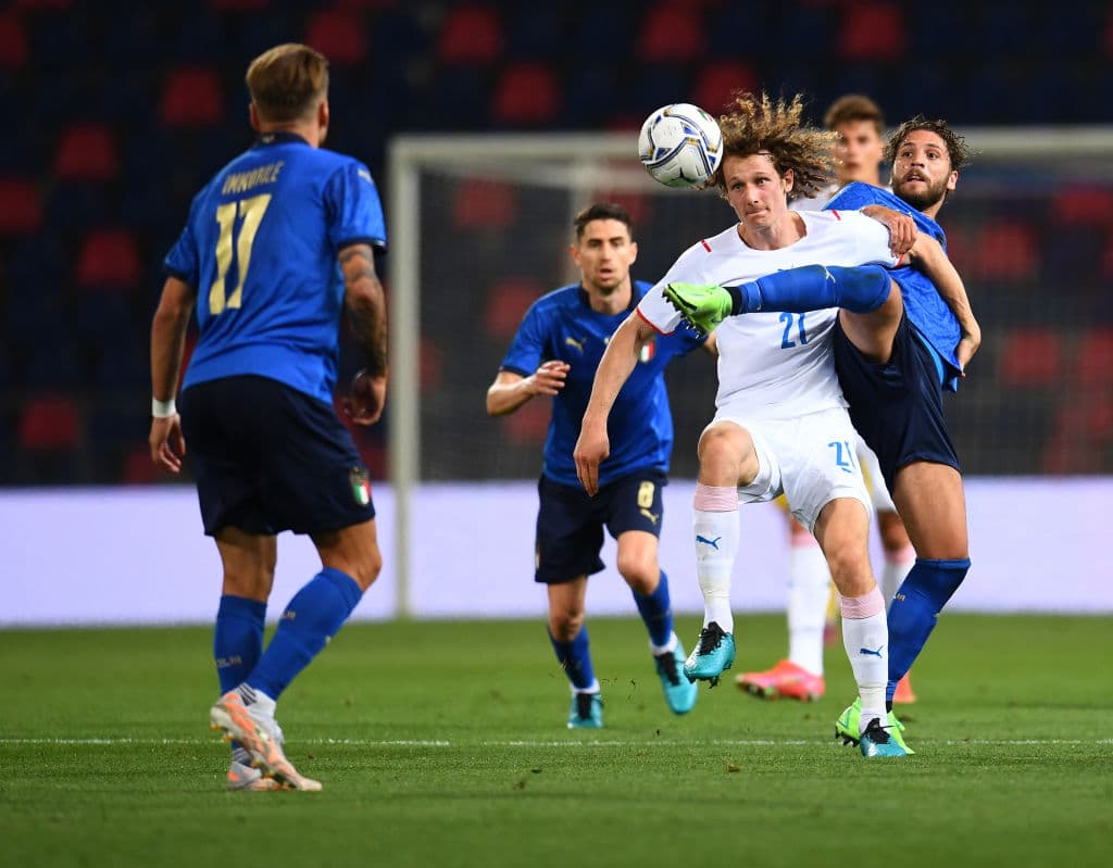 Ciro immobile se luce con doblete y sus compañeros Nicoló Barella y Lorenzo Insigne se encargan de consagrar la goleada 4-0 de Italia sobre República Checa.