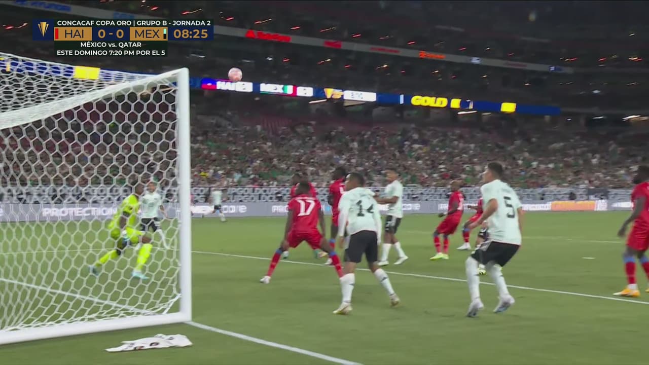 ¡La que se pierde Jorge Sánchez!