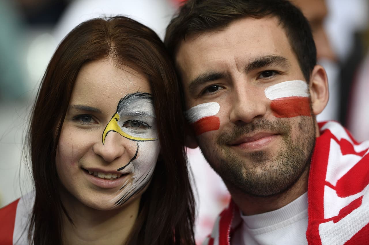 Hermoso dibujo de la chica polaca.