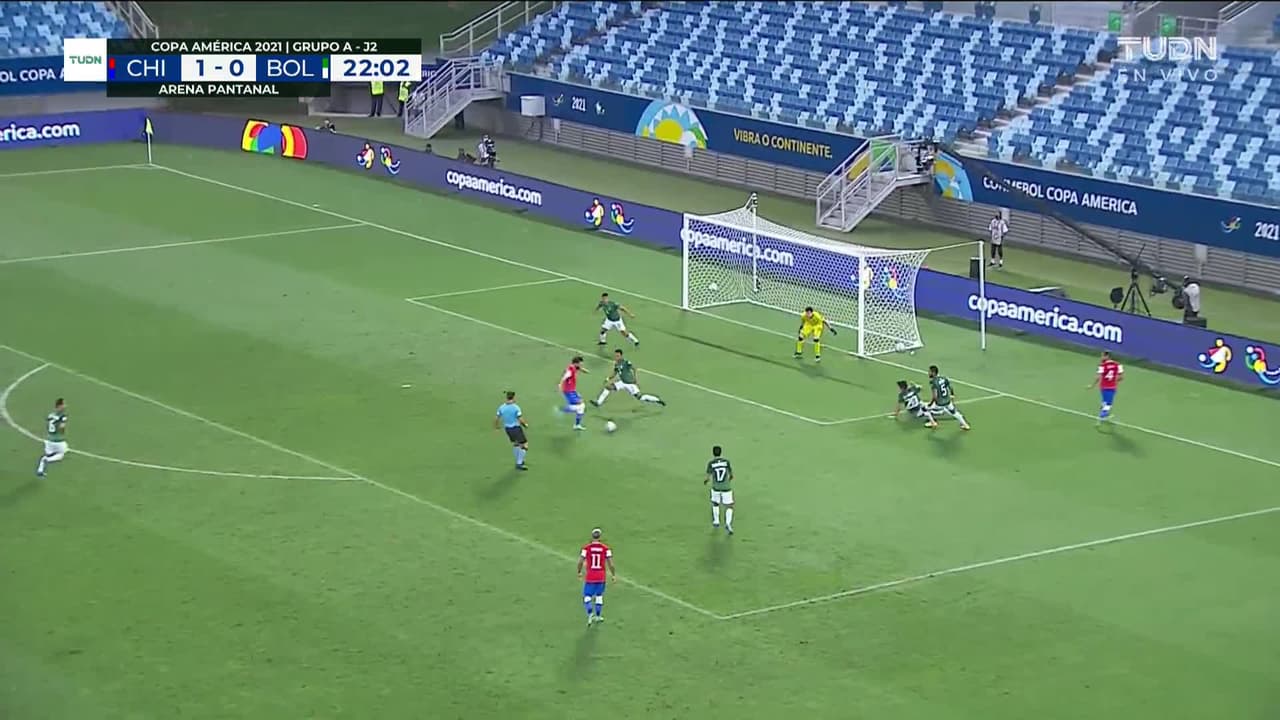 ¡TIRO ATAJADO! disparo por Ben Brereton.