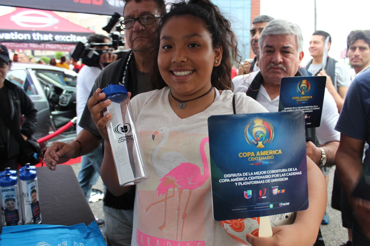 El orgullo colombiano dijo presente en el Shchuetzen Park en North Bergen para apoyar la selección colombiana en la Copa América Centenario.