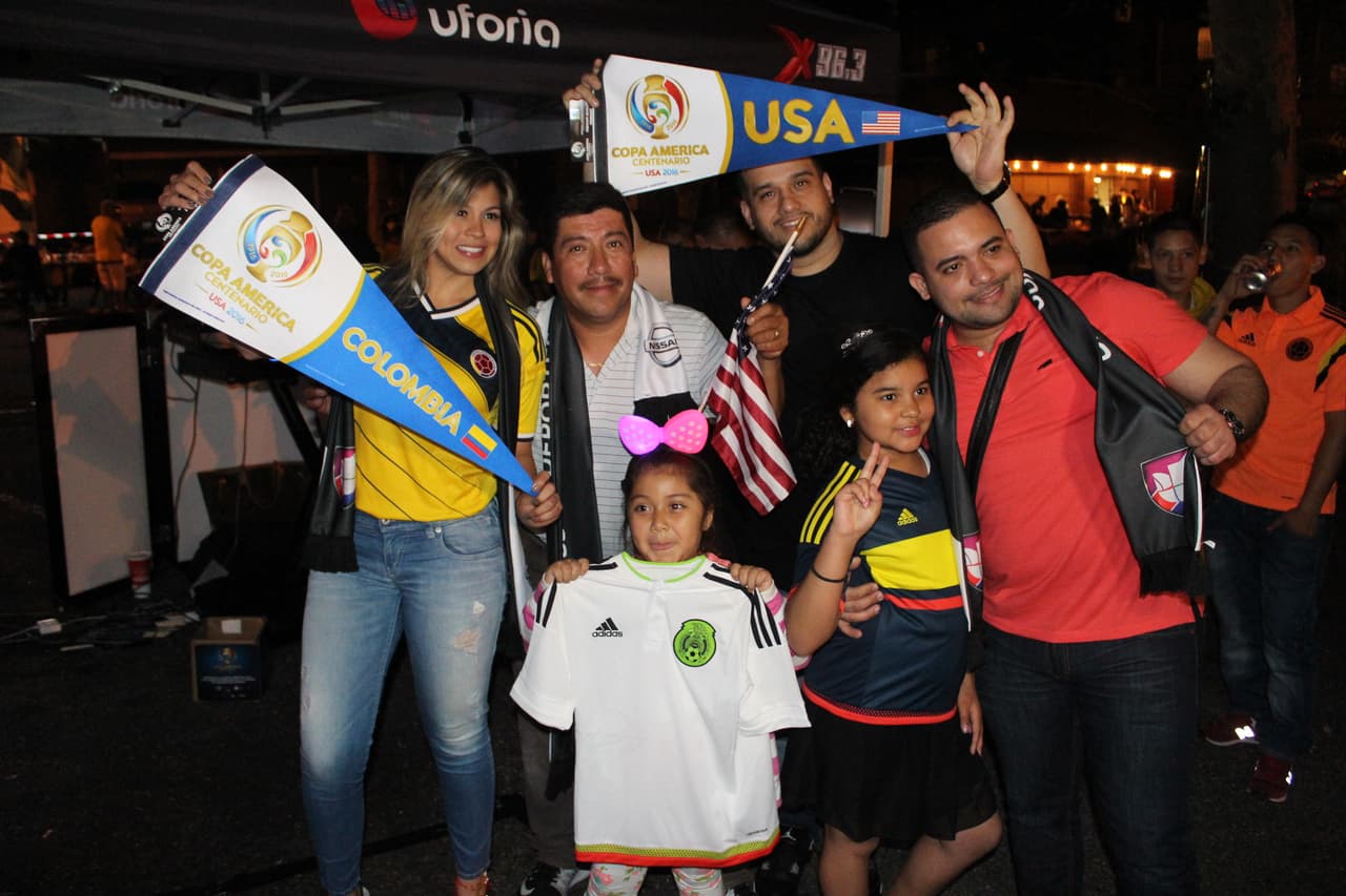 El orgullo colombiano dijo presente en el Shchuetzen Park en North Bergen para apoyar la selección colombiana en la Copa América Centenario.