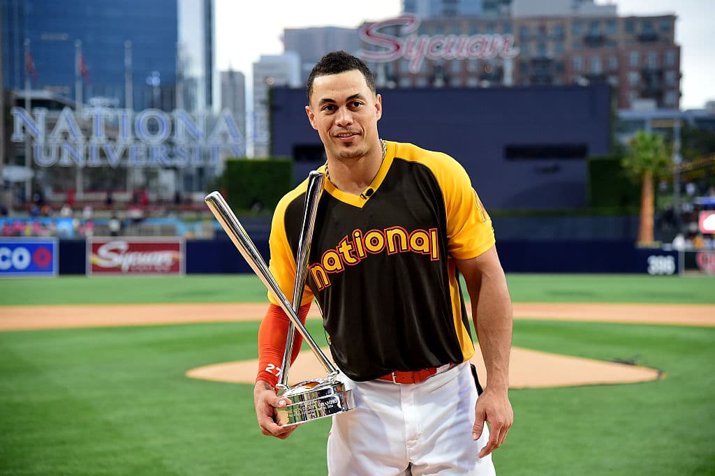 Giancarlo Stanton, de Miami Marlins, impresionó con su poderío