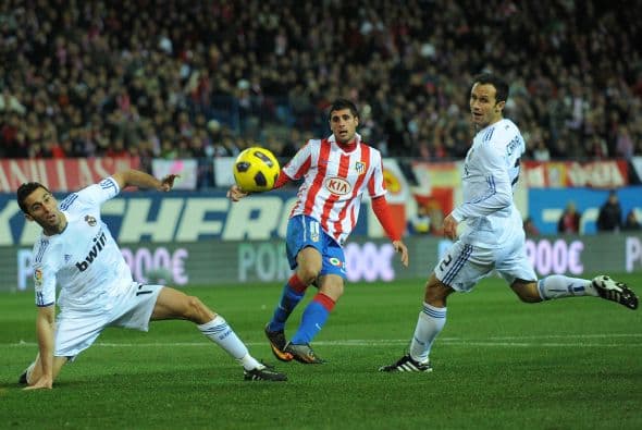 Parecía que habría más gole en este duelo, pero nadie acertaba.