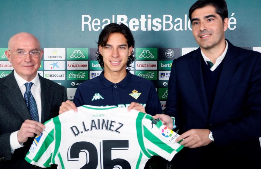 Diego Lainez - Real Betis (2019) 1,6 millones de dólares.