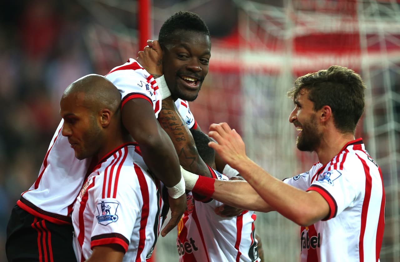 Sunderland se salva goleando a Everton y manda al Newcastle de Benítez a la Championship