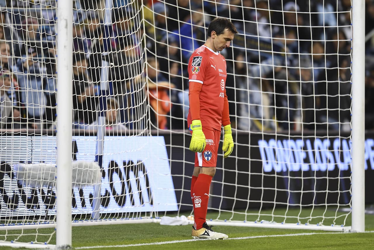 Y nada más iniciar la segunda mitad, se marcó un penalti a favor del Sporting KS, se volvía a abrir la esperanza, en caso de concretarse.