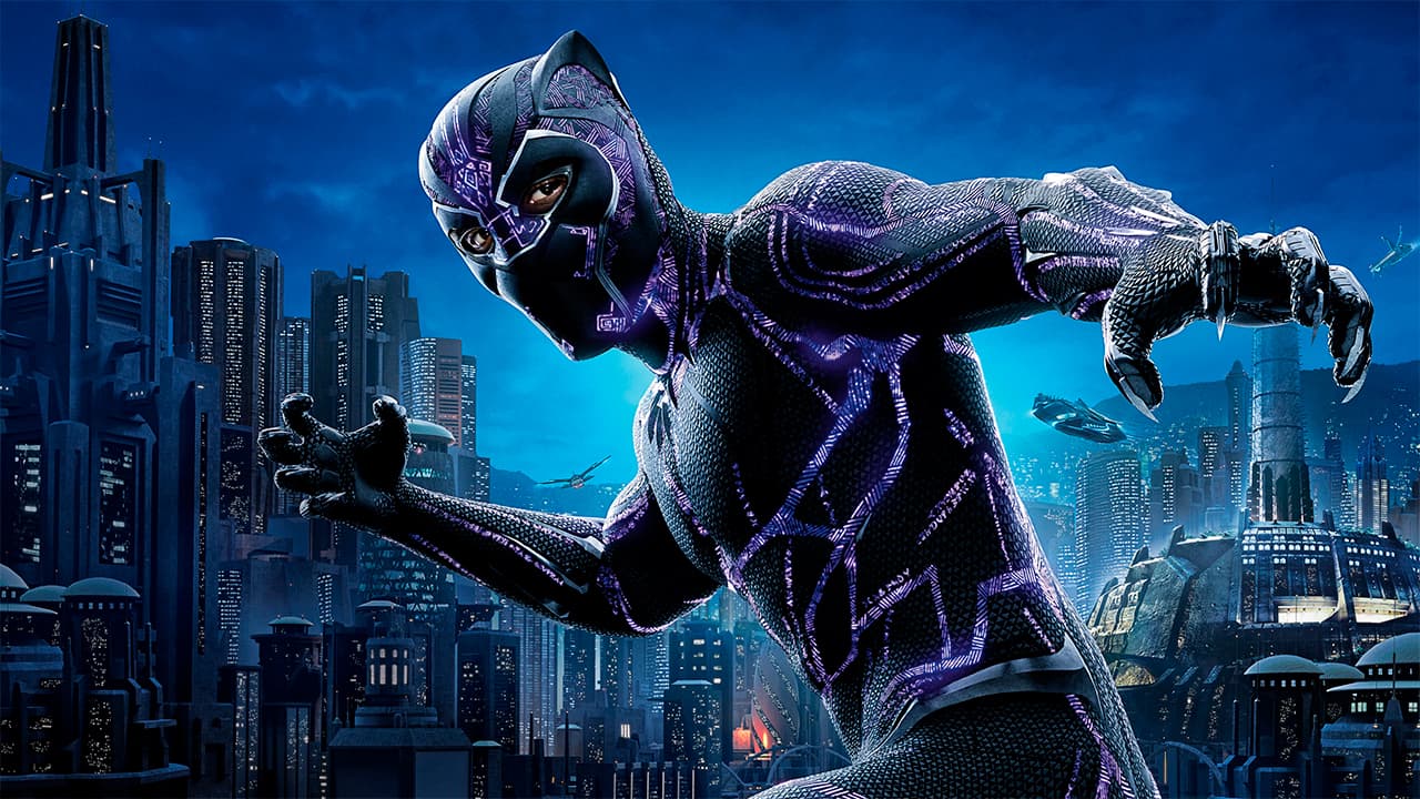 Pero la reaparición de un viejo enemigo pone a prueba el temple de T'Challa como Rey y Black Panther ya que se ve arrastrado a un conflicto que pone en peligro todo el destino de Wakanda y del mundo.
<br>